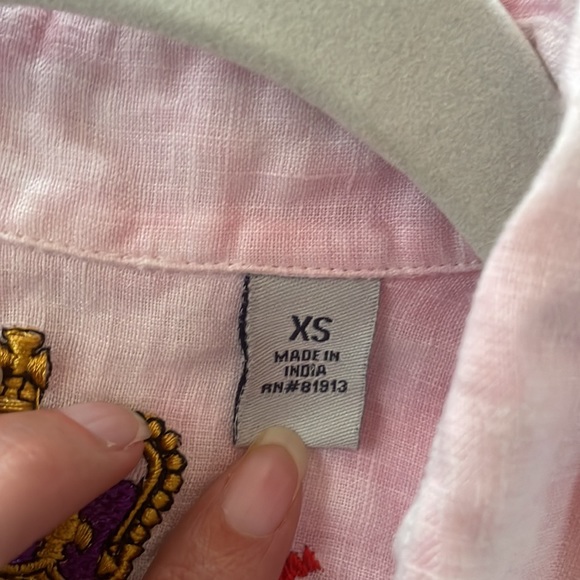 Embroidered Robert Graham - Picture 4 of 5